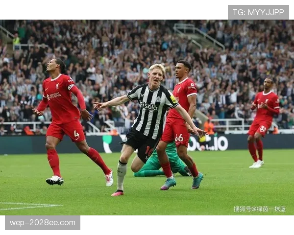 努涅斯进攻角色转型：终结者到搅局者的战术适配与效能分析